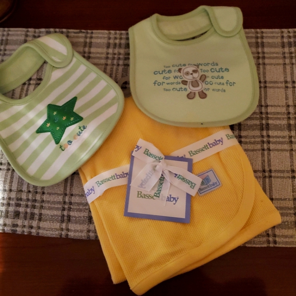 Bassett Baby Crib Blanket w/ Two Bibs